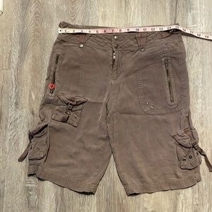 Harajuku Lovers Silk Bermuda shorts